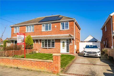 Oakwood Drive, Grimsby, DN37