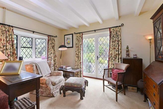 The Bell House, West Clandon (8)-1920.jpg