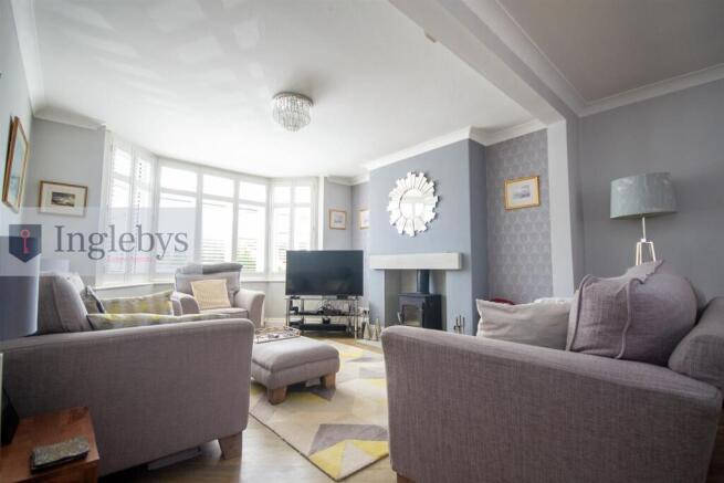 3 bed Terraced for sale Image 5