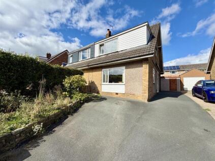 West Royd Avenue, Mirfield