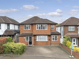 33, Dacre Gardens, Chigwell IG7 5HH