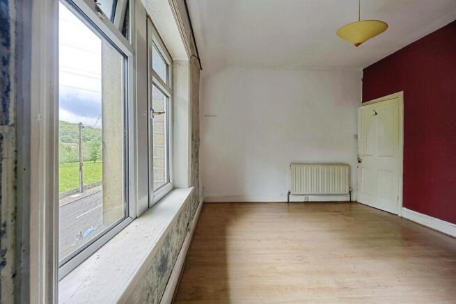 2 bed Terraced for sale Image 10