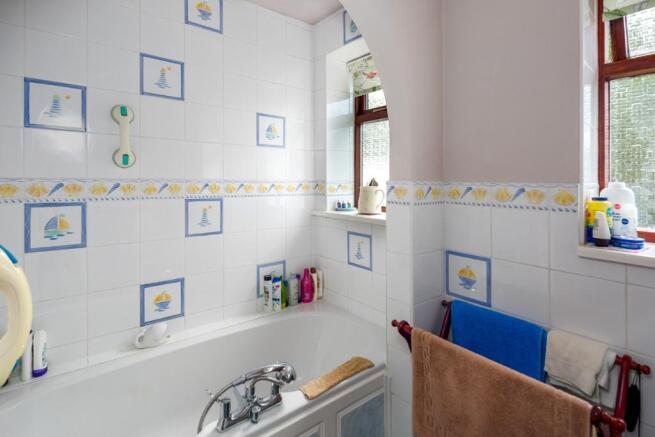 Main Bathroom