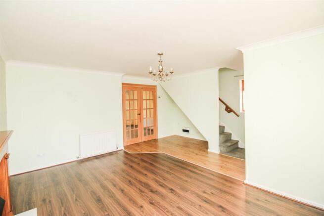 4 bed Detached for sale Image 6