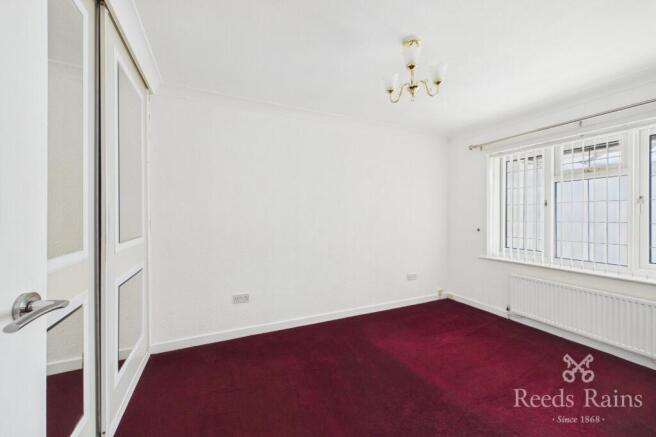 2 bed Bungalow for sale Image 9