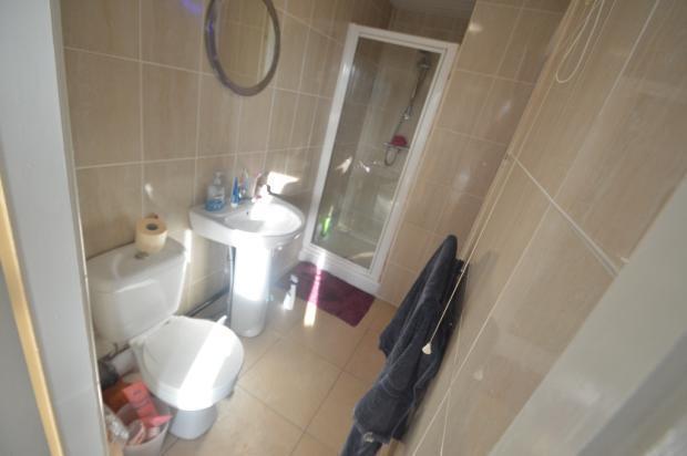 5 bed Terraced to rent Image 6