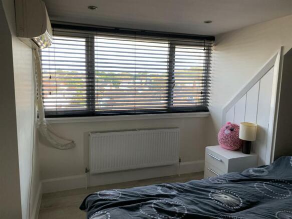 Bedroom.jpg