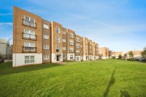 Flat 7, Panama Court, Bongrace Walk, Luton LU4 8FS