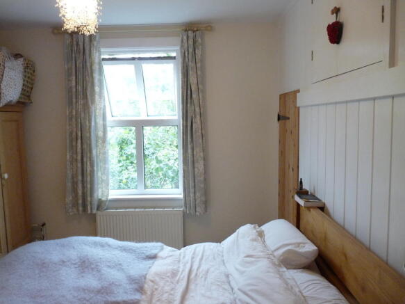 Photo 4
