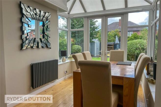 3 bed Semi-Detached for sale Image 10