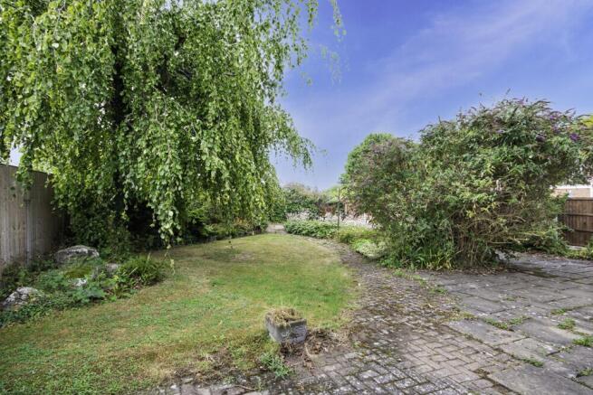 11 North Moor Drive, Walkeringham, Doncaster, South Yorkshire DN10 4LN photo 2