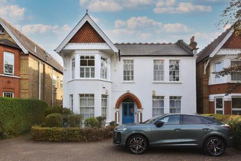 Madeley Road, W5