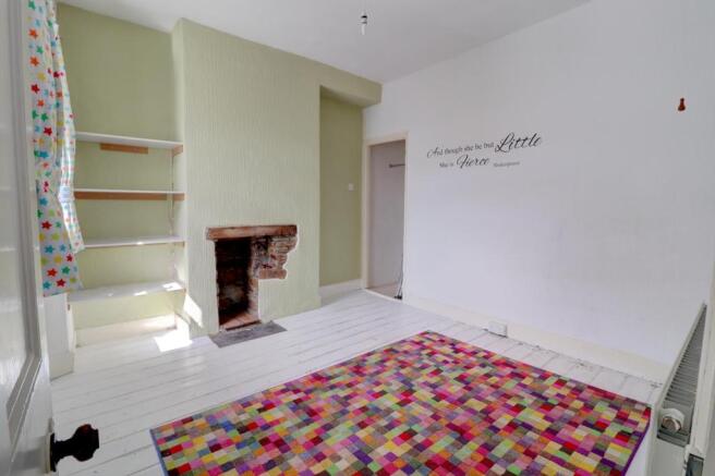 Bedroom 2.jpg