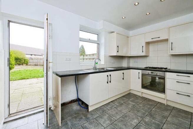 3 bed Terraced for sale Image 8