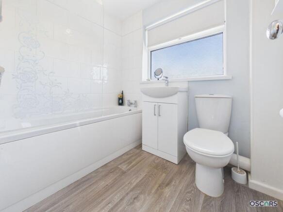 3 bed Semi-Detached for sale Image 9