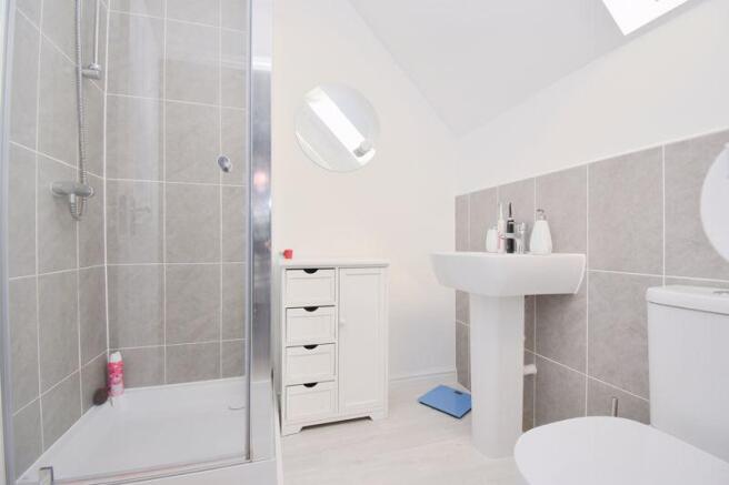Ensuite shower...