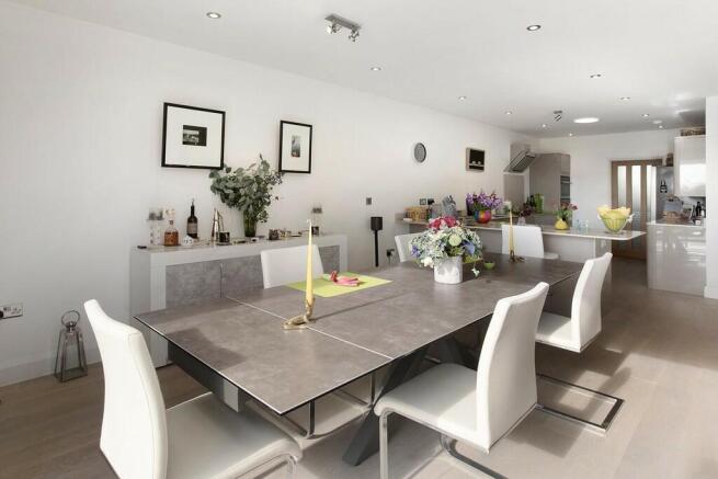 5maidenfield20245...