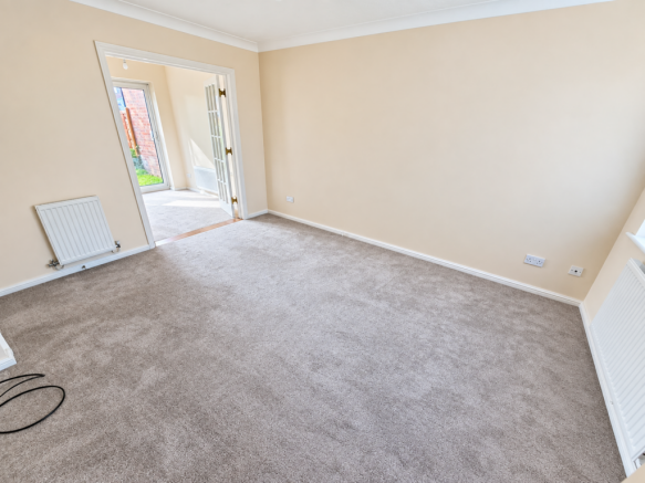 Living room 1-2