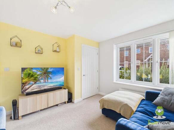 EweMove Estate Agents Basingstoke - Gable Rise -Li