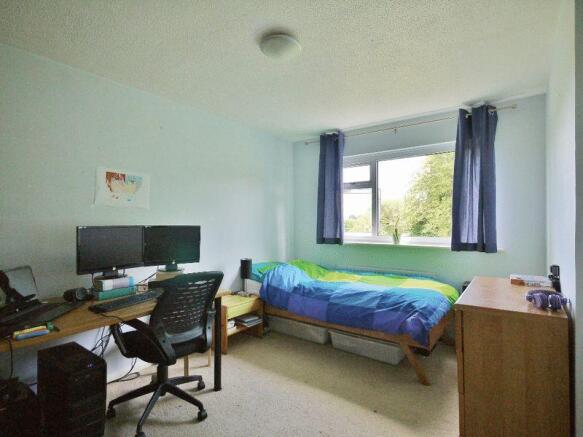 Double bedroom 2