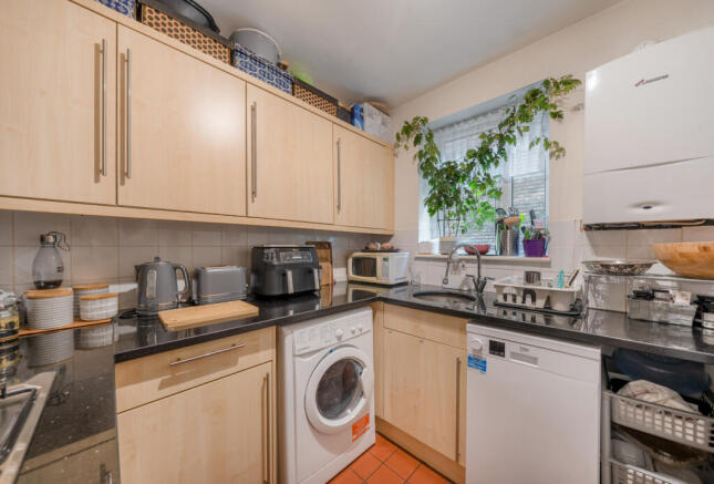 1347801-9-68b9a80...