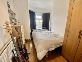 2, Plasnewydd Place, Roath, Cardiff CF24 3HD