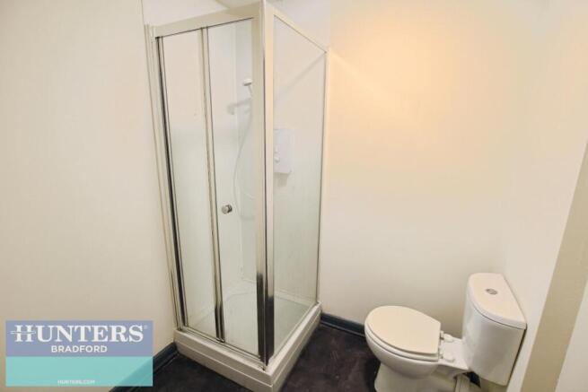 Studio to rent Image 12
