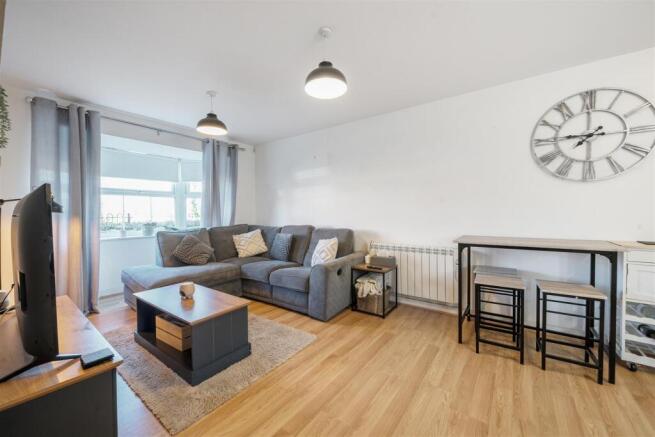25 Alchester Court, Towcester