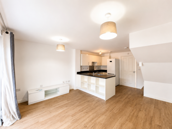 Lounge/Kitchen