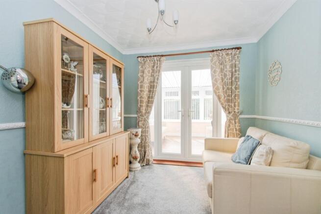 2 bed Detached Bungalow for sale Image 11
