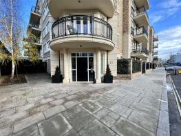 8, 102 Higham House West, Carnwath Road, London SW6 3BJ