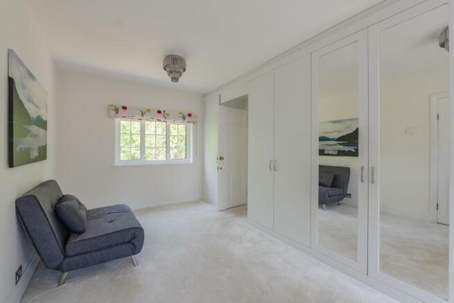 bedrooms 2.jpg