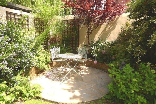 GARDEN