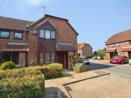 Kingsmead Place, Broadbridge Heath, RH12 3TA