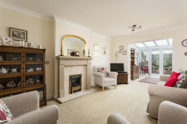 6 Florence Court Living Room.jpg