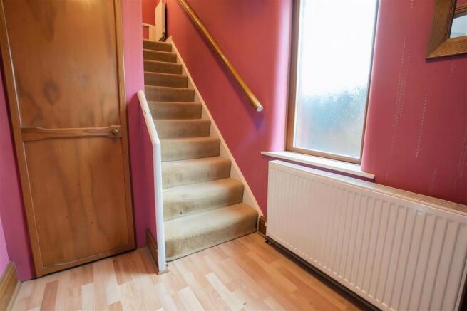 3 bed Semi-Detached for sale Image 5