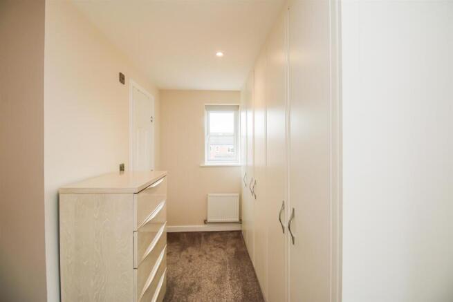 3 bed Detached for sale Image 11