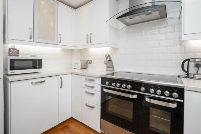 2 Bakerhouse Lane-4_lo.jpg