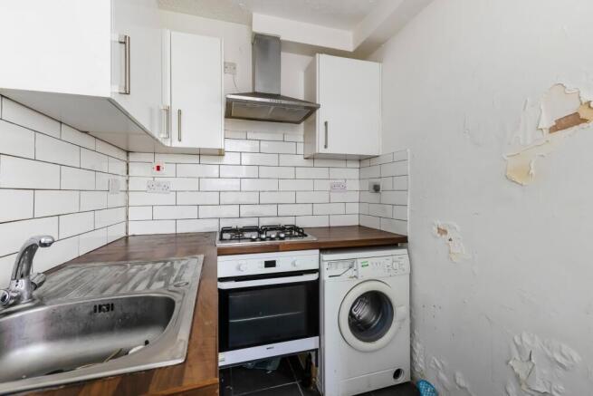 96 Crawley Road, Luton, LU1 1HZ