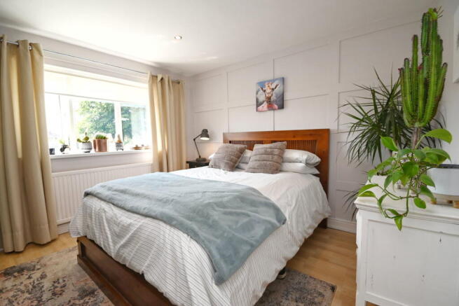 3 bed Semi-Detached for sale Image 10