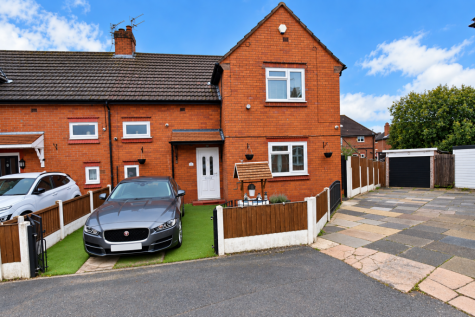 Norfolk Avenue, Gorton, M18
