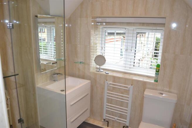 Shower Room.JPG