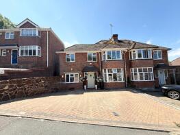 16, Knoll Rise, Luton LU2 7JA