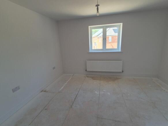 Magpie Close, Waltham, Grimsby photo 4