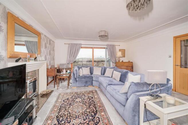 15 Ardestie Street Monifieth-14.jpg