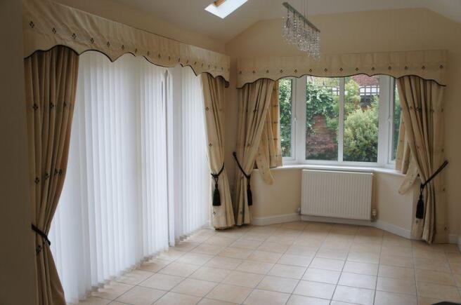 GARDEN ROOM