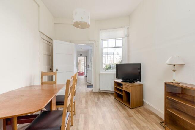 7 Lockharton Gardens, Edinburgh, EH14 1AU photo 4