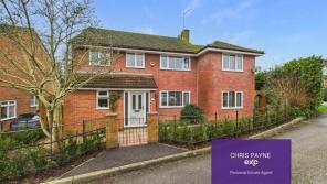 62, Grange Crescent, Tenterden TN30 6DZ