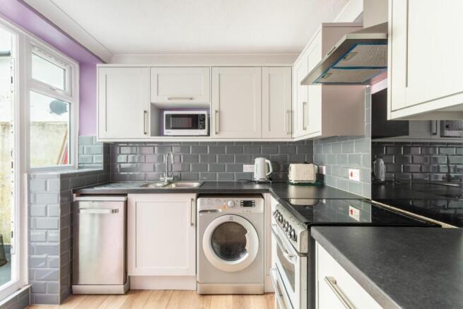 kitchen (3).jpg