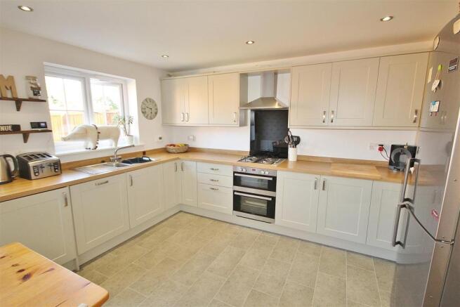 Kitchen Diner